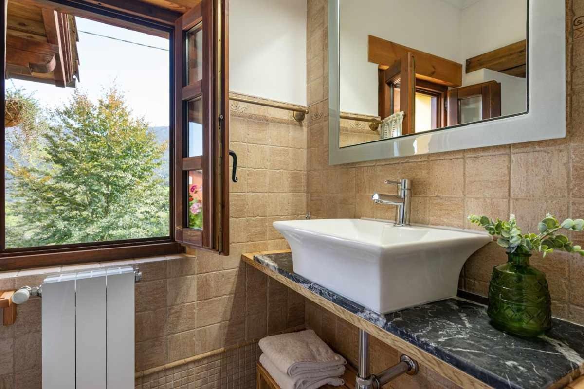 Casa Rural Soleada Para Una Escapada Tranquila Ceceda de Abajo 外观 照片
